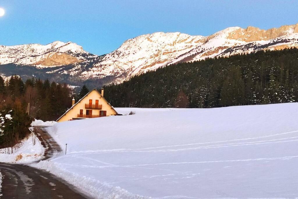 Appartement De Detente Dans Le Vercors 4-6 Max Вилар-де-Лан Екстериор снимка